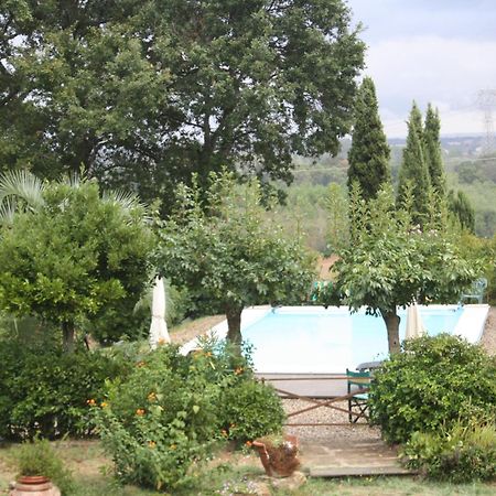 Tenuta Poggio Alla Farnia 파우글리아 외부 사진